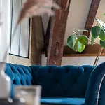 Apartment Toussaint - Calme & Authentique
