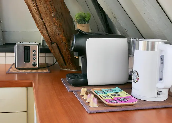 Toussaint - Calme & Authentique アパート *