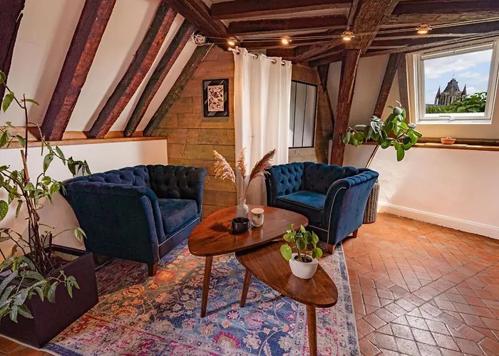 Toussaint - Calme & Authentique アパート